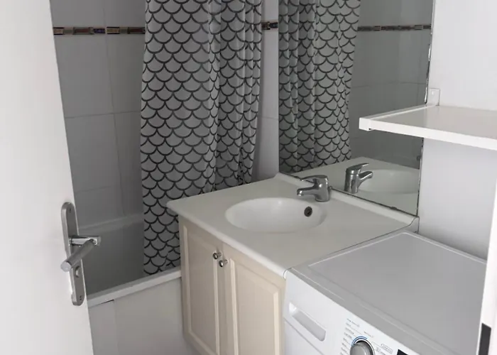 La Vallee סאריס